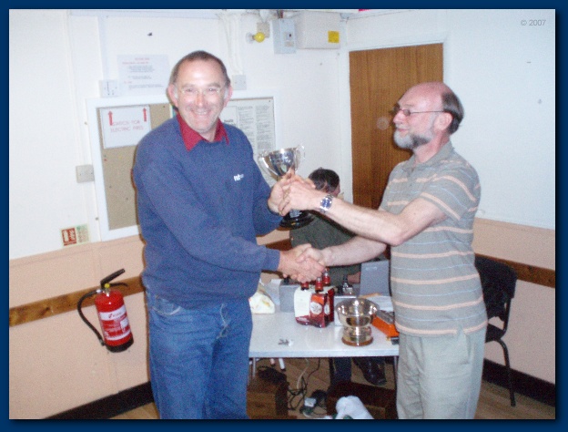 600x449 pixels (113K)